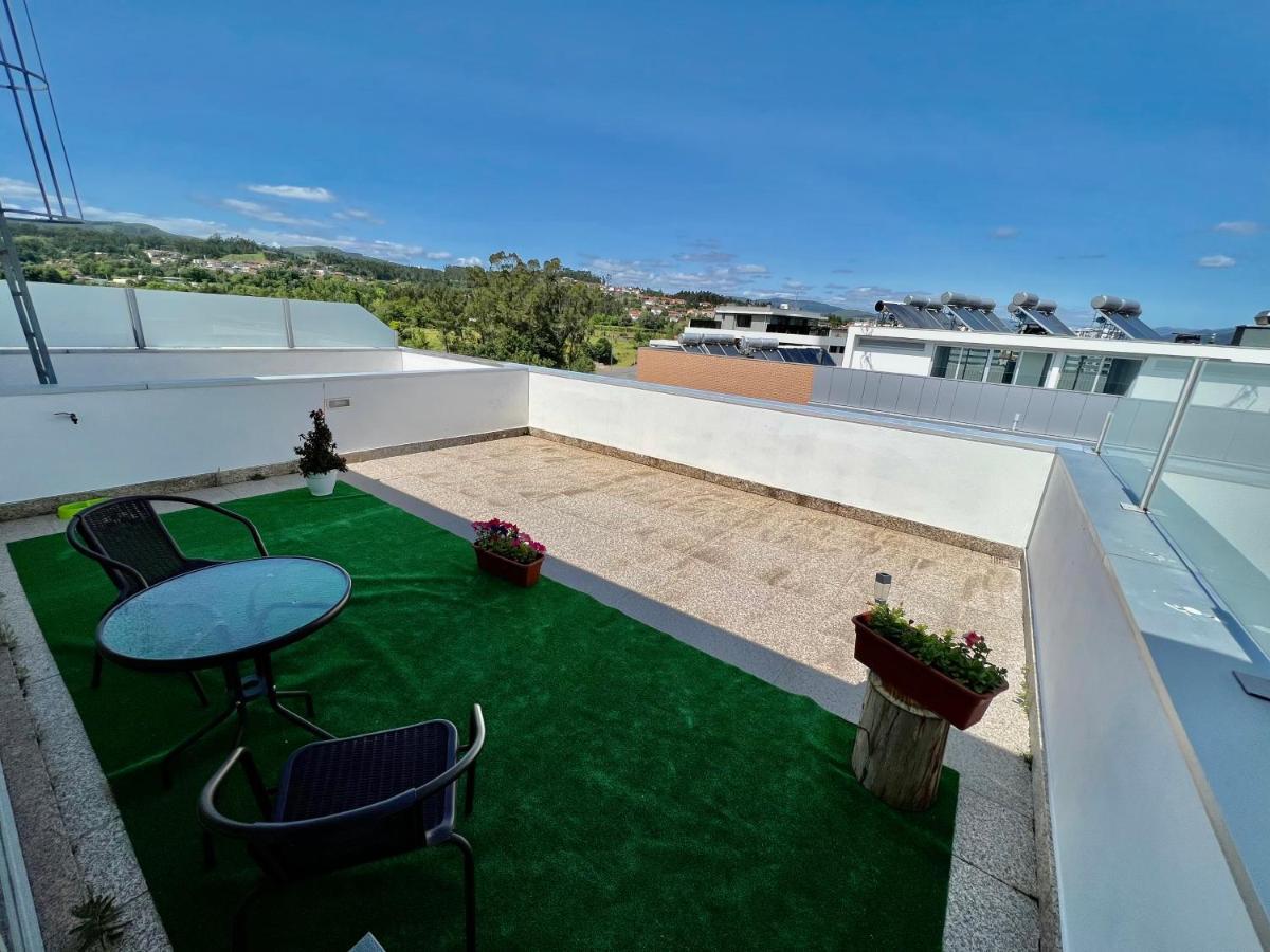 Quarto privado novo com terraço e aquecimento-Vila Verde Centro Braga Extérieur photo